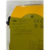 Image 3 : Lot of (12) Pilz #751111 / PN0Z s11 C 24VDC 8 n/o 1 n/c Modules
