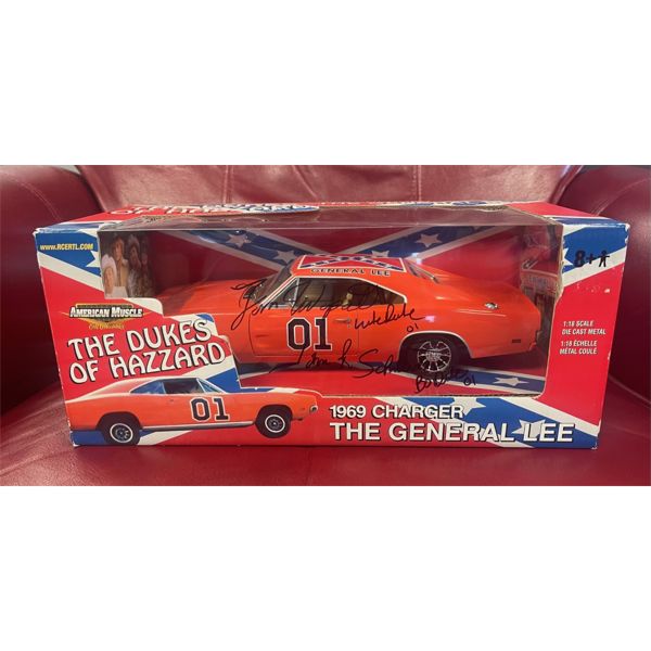 NO RESERVE DUKES OF HAZZARD SIGNED COLLECTIBLE DIECAST