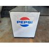 Image 2 : NO RESERVE Vintage pepsi chess Ideal Mdl. 6