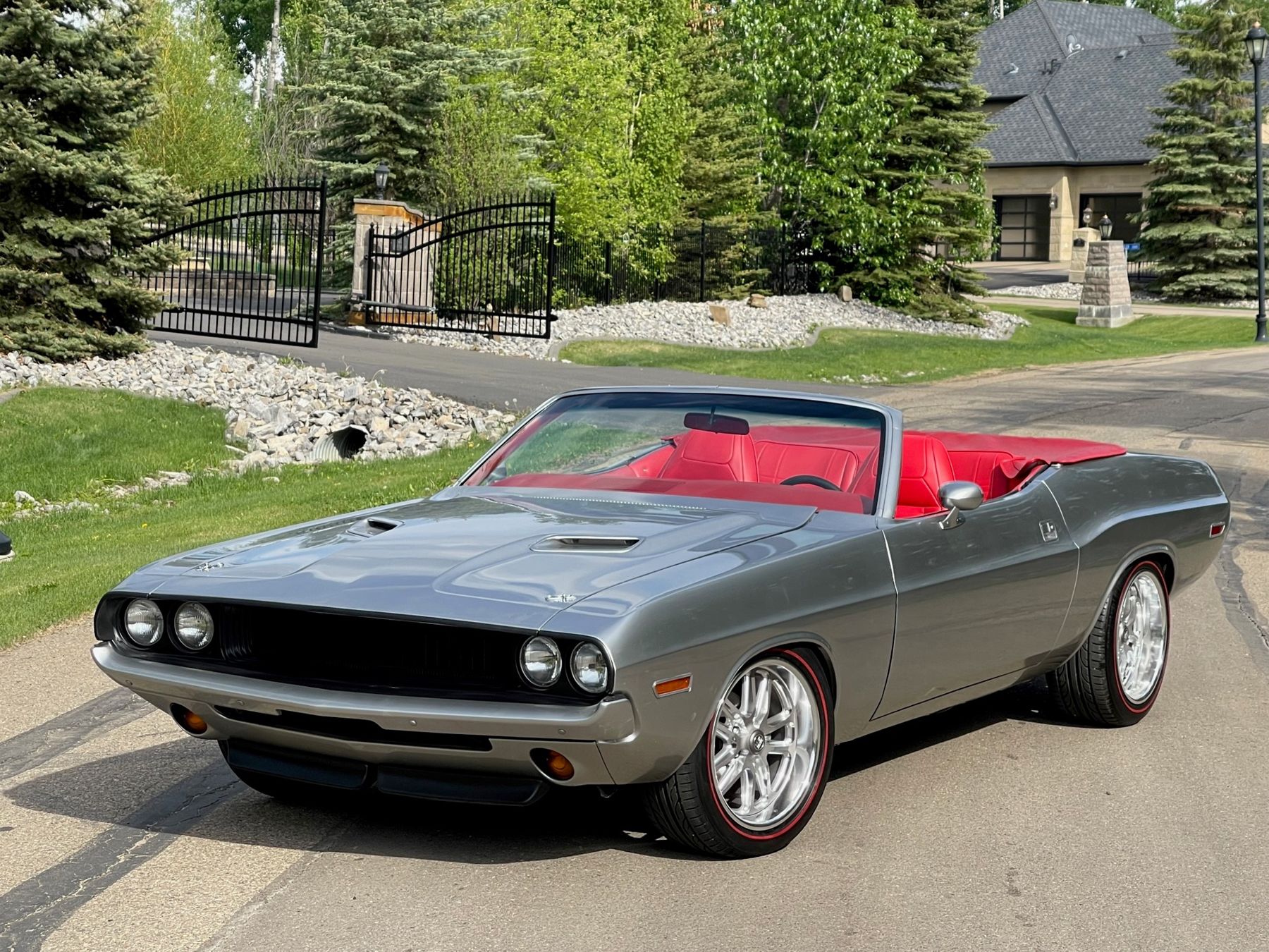 70 Challenger Rt 1970 DODGE CHALLENGER RT CONVERTIBLE RESTOMOD CUSTOM