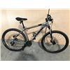 Image 2 : GREY TREK MARLIN FRONT SUSPENSION 21 SPEED MOUNTAIN BIKE WITH FULL DISC BRAKES