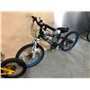 Image 2 : 3 MISC CHILDRENS BIKES
