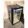 Image 2 : QBD 349540-L1 SINGLE GLASS DOOR BEVERAGE DISPLAY COOLER