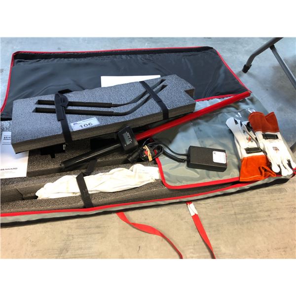 SEAWARD KDE RANGE POTENTIAL INDICATOR SYSTEM KIT WITH PROBE, CHARGER, GLOVES AND CARRY CASE