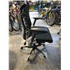 Image 2 : HERMAN MILLER EMBODY BLACK/GRAPHITE FULLY ADJUSTABLE GAMING CHAIR RETAIL PRICE $2,120