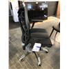 Image 2 : HERMAN MILLER EMBODY BLACK/GRAPHITE FULLY ADJUSTABLE GAMING CHAIR RETAIL PRICE $2,120