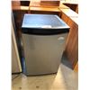 Image 1 : WHIRLPOOL STAINLESS STEEL BAR FRIDGE
