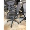 Image 3 : HERMAN MILLER AERON GRAPHITE TASK CHAIR (SIZE B) RETAIL $1723 CAN