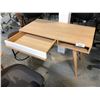 Image 2 : DESIGN WITHIN REACH CASE NATURAL OAK 43" X 22" WRITING DESK