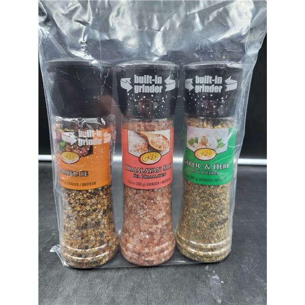 Lot of Assorted Grinding Herbs