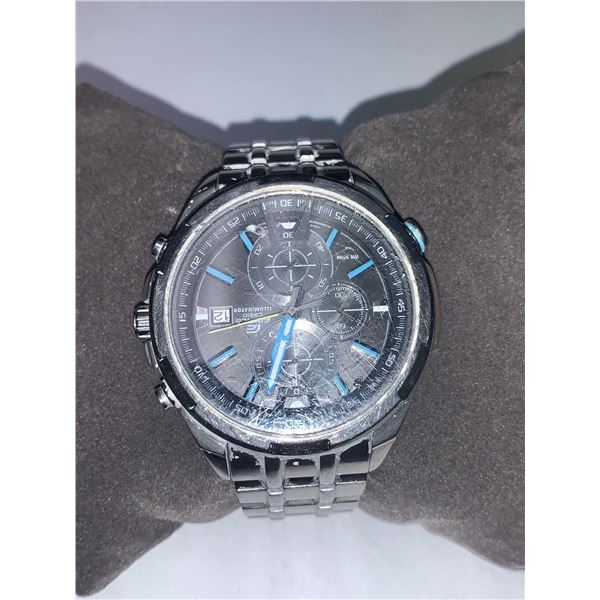 Casio Illuminator Mens Wrist Watch (see photo fore ware)