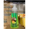 Image 2 : CASE LOT White Pearl Citrus Coconut Foaming Hand Wash 12x250ml