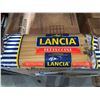 Image 2 : CASE LOT Lancia Fettuccine Pasta 12 x 900g