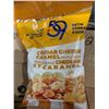 Image 2 : CASE LOT 59th Street Cheddar Cheese & Caramel Popcorn 2x(12x80g)
