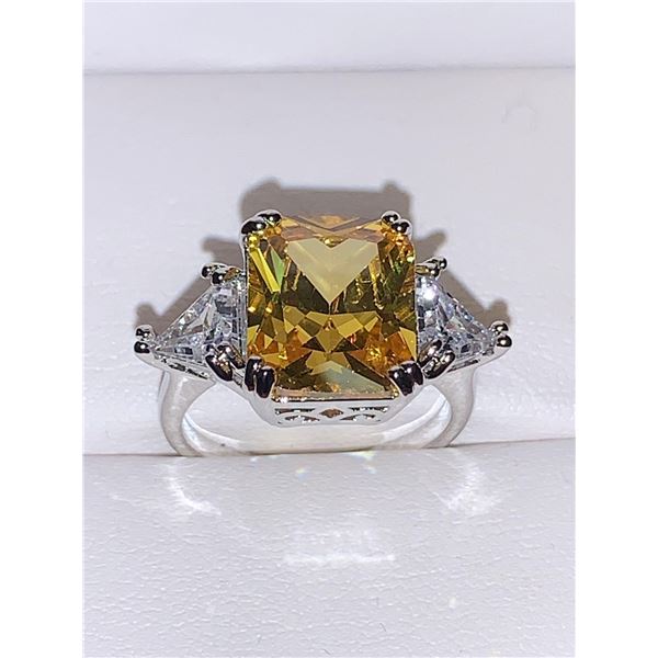 Ladies Amber Topaz 2.4 Carat Solitaire .925 Silver Dress Ring NEW size 7 with trillium Side Stones