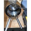 Image 2 : Set of 2 blue Diamond Non-Stick Frying Pans
