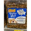 Image 2 : Friskies Party Mix with Real Ocean Whitefish 3x454g