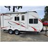 Image 8 : 0B -- 2010 FUNFINDER BY CRUSIER RV 20FT APX