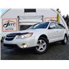 Image 2 : B4 --  2009 SUBARU OUTBACK AWD, White, 180049 KM