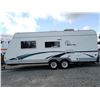 Image 26 : 0D -- 2004 SURVEYOR SUPER LIGHT BY FOREST RIVER 24FT APX