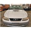 Image 11 : B6 --  2000 FORD MUSTANG CONVERTIBLE, Silver, 220845 KM