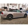 Image 25 : B6 --  2000 FORD MUSTANG CONVERTIBLE, Silver, 220845 KM