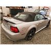 Image 29 : B6 --  2000 FORD MUSTANG CONVERTIBLE, Silver, 220845 KM