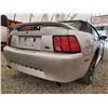 Image 31 : B6 --  2000 FORD MUSTANG CONVERTIBLE, Silver, 220845 KM