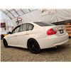 Image 25 : C2 --  2006 BMW 325I , White, 178648 KM