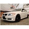 Image 3 : C2 --  2006 BMW 325I , White, 178648 KM