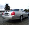 Image 17 : D5 --  2007 LINCOLN TOWN CAR SIGNATURE LIMITED , Silver, 123,501 MILES KM