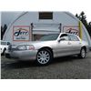 Image 1 : D5 --  2007 LINCOLN TOWN CAR SIGNATURE LIMITED , Silver, 123,501 MILES KM