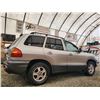 Image 27 : A12B --  2001 HYUNDAI SANTA FE GLS AWD, Grey, 272185 KM