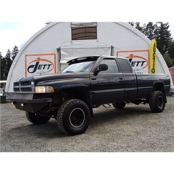 F4 --  2001 DODGE RAM 2500 QUAD CAB 4X4, BLACK, 456,946 KMS