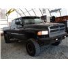 Image 9 : F4 --  2001 DODGE RAM 2500 QUAD CAB 4X4, BLACK, 456,946 KMS