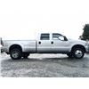 Image 12 : G5 --  2005 FORD F350 SUPER DUTY CREW CAB DUALLY 4X4, Silver, 226604 KM