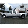 Image 27 : G5 --  2005 FORD F350 SUPER DUTY CREW CAB DUALLY 4X4, Silver, 226604 KM