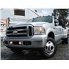 Image 4 : G5 --  2005 FORD F350 SUPER DUTY CREW CAB DUALLY 4X4, Silver, 226604 KM