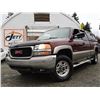 Image 3 : F6 --  2001 GMC SIERRA 2500 CREW CAB 4X4, Red, 257141 KM