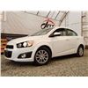 Image 1 : C2 --  2015 CHEVROLET SONIC LT , White, 150278 KM