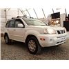 Image 8 : A1 --  2006 NISSAN X-TRAIL XE AWD, White, 268137 KM  "NO RESERVE"