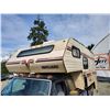 Image 3 : 0F  --  1986 VANGUARD 10' CAMPER