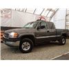 Image 1 : F5 --  2001 GMC SIERRA 2500 HD EXT CAB 4X4, Blue, 275050 KM