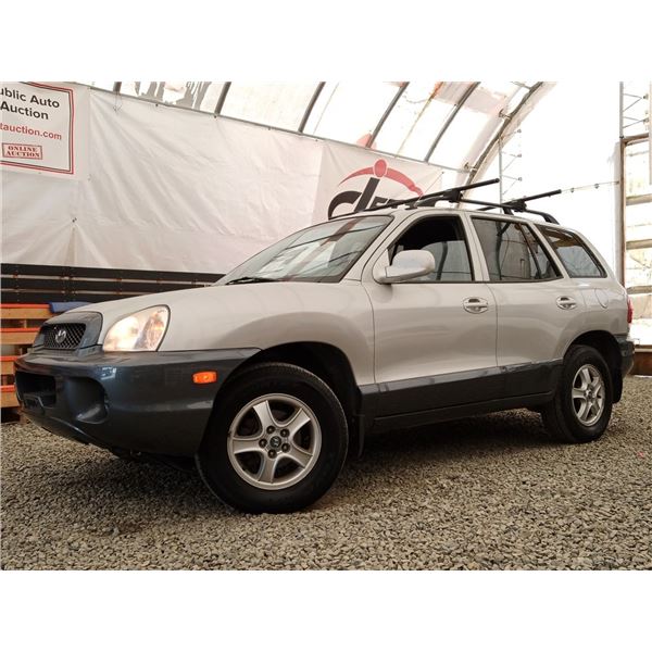 F2 --  2004 HYUNDAI SANTA FE GL, Silver, 181,557 TMU KM