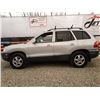 Image 21 : F2 --  2004 HYUNDAI SANTA FE GL, Silver, 181,557 TMU KM