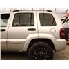 Image 33 : C3 --  2006 JEEP LIBERTY LIMITED 4X4 DIESEL, Grey, 301026 KM