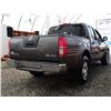 Image 14 : F3 --  2008 NISSAN FRONTIER CREW CAB 4X4, Grey, 195,045 Miles