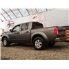 Image 20 : F3 --  2008 NISSAN FRONTIER CREW CAB 4X4, Grey, 195,045 Miles