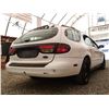 Image 14 : A4 --  2001 FORD TAURUS SE, White, 213213 KM   "NO RESERVE"