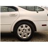 Image 26 : A4 --  2001 FORD TAURUS SE, White, 213213 KM   "NO RESERVE"